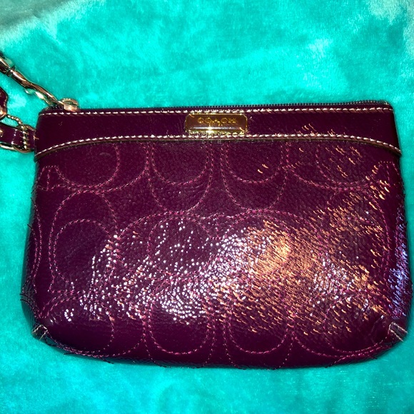 Coach wristlet - Picture 1 of 6